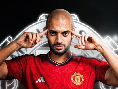 صورة مركبة للمغربي سفيان أمرابط بقميص مانشستر يونايتد  - X/@FabrizioRomano