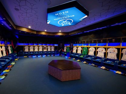 غرفة ملابس لاعبي برشلونة في ملعب "الأول بارك" بالرياض - 11 يناير 2023  - X/@FCBarcelona_es