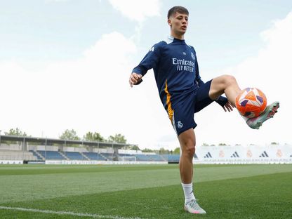 أردا غولر خلال تدريب لريال مدريد - 9 مايو 2025 - realmadrid.com