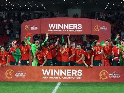 منتخب البرتغال تحت 17 عاماً يحتفل ببطولة أوروبا - 1 يونيو 2025 - Reuters