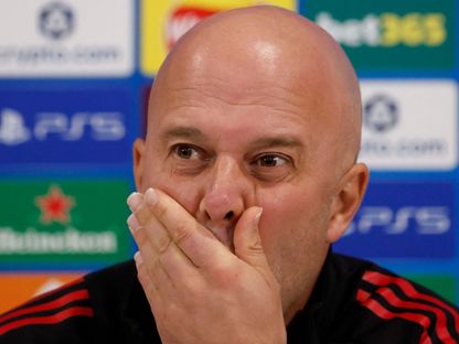 مدرب ليفربول أرني سلوت في المؤتمر الصحفي التقديمي لمباراة بي إس في إيندهوفن الهولندي في دوري أبطال أوروبا - 25 نوفمبر 2025 - Reuters