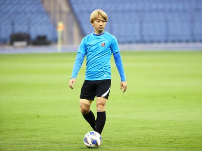 يوشيو كوازوم لاعب أوراوا ريد دايموندز في الحصة التدريبية الأخيرة قبل مواجهة الهلال بنهائي دوري أبطال آسيا - 28 ابريل 2023 - twitter/@REDSOFFICIAL