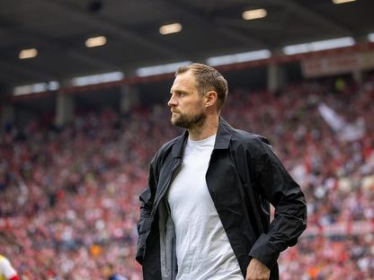 الدنماركي بو سفينسون المدير الفني السابق لماينز الألماني - x/1FSVMainz05