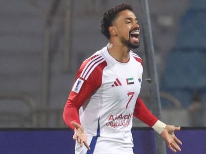 كايو لوكاس فيرنانديز لاعب الشارقة يحتفل بتسجيل هدف في مرمى الحسين إربد بذهاب الدور السادس في دوري أبطال آسيا 2 - 11 فبراير 2025 - X/@theAFCCL_ar
