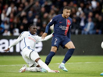 كيليان مبابي في مباراة باريس سان جيرمان وستراسبورغ في الدوري الفرنسي 21-10-2023 - Reuters