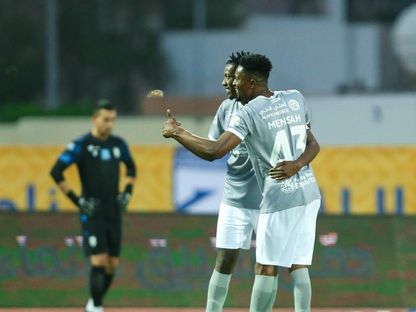 الغاني برنارد منساه متوسط ميدان الطائي يحتفل بهدفه في شباك الحزم - 16 سبتمبر 2023 - twitter/SPL