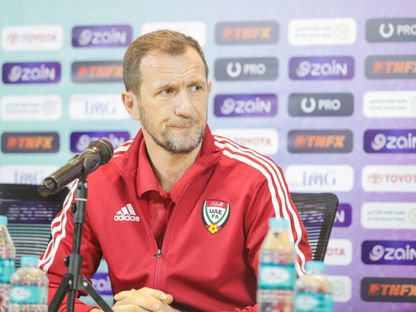الأرجنتيني رودولفو أروابارينا مدرب منتخب الإمارات - https://agcff.com/wp-content/uploads/2023/01/A02I9803-780x470.jpg