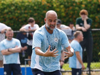 بيب غوارديولا مدرب مانشستر سيتي خلال حصة تدريبية استعداداً لمواجهة العين الإماراتي في كأس العالم للأندية -21 يونيو 2025 - Reuters