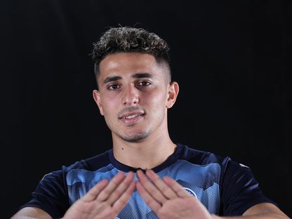 محمد رضا "بوبو" خلال جلسة تصوير مع فريقه الجديد بيراميدز المصري - 15 أغسطس 2023 - https://www.facebook.com/Pyramidsfc