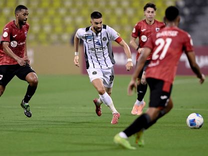 بـ10 لاعبين.. الشباب السعودي يخطف نقطة من الريان في دوري أبطال الخليج