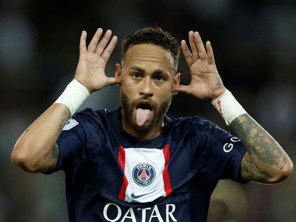 نيمار لاعب باريس سان جيرمان يحتفل بعد تسجيل هدف ألغي لاحقاً في شباك مونبيليه - 13 أغسطس 2022 - REUTERS