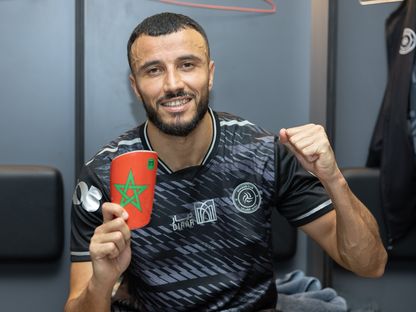 المغربي رومان سايس مدافع الشباب سعيد بهدفه الأول في شباك الفيحاء - 15 سبتمبر 2023 - twitter/AlShababSaudiFC