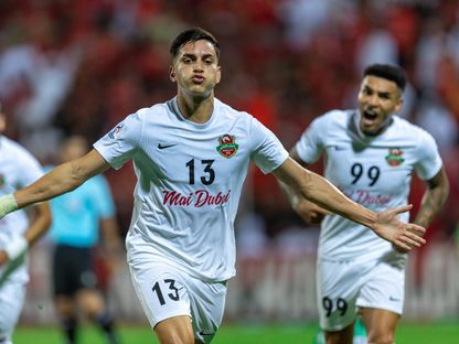 لاعب نادي شباب الأهلي دبي رينان فيكتور يحتفل بتسجيل هدف في مرمى الوحدات بملحق دوري أبطال آسيا - 15 أغسطس 2023  - twitter/Shabab_AlAhliFC