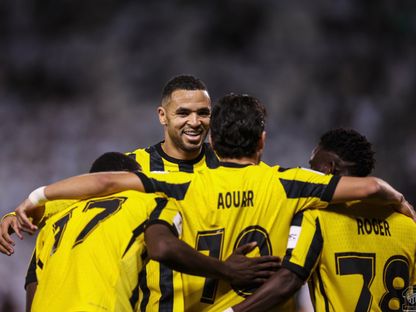 احتفال لاعبين من الاتحاد بتسجيل هدف في مرمى السد بدوري أبطال آسيا للنخبة - 17 فبراير 2026 - X/@ittihad