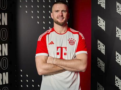 إريك داير بقميص بايرن ميونيخ - 11 يناير 2023 - fcbayern.com
