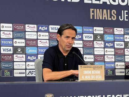 سيموني إنزاغي مدرب الهلال السعودي في المؤتمر الصحفي بعد الخسارة أمام السد القطري في ثمن نهائي دوري أبطال آسيا للنخبة - 13 أبريل 2026 - X/@aawsat_spt