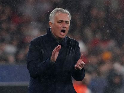 تفاعل جوزيه مورينيو مدرب بنفيكا أثناء مباراة ريال مدريد في دوري أبطال أوروبا - 28 يناير 2026 - Reuters