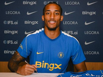 جواو بيدرو لدى تجديد عقده مع تشيلسي - 22 أغسطس 2026 - X/@ChelseaFC