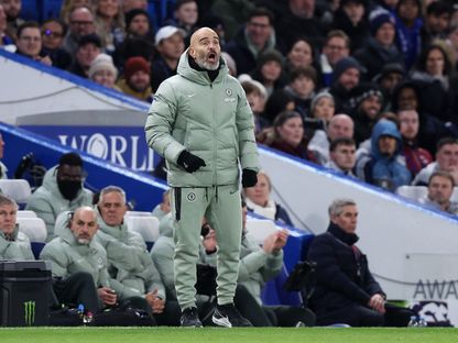 إنزو ماريسكا مدرب تشيلسي خلال مباراة أرسنال في الدوري الإنجليزي الممتاز - 30 نوفمبر 2025 - Reuters