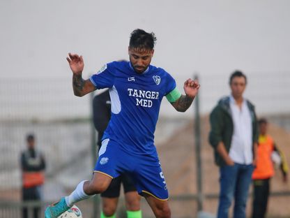 لاعب إتحاد طنجة محسن متولي خلال مباراة الإتحاد الرياضي التوركي بالدوري المغربي - 14 يونيو 2023  - Facebook/IRT - Ittihad Riadi De Tanger