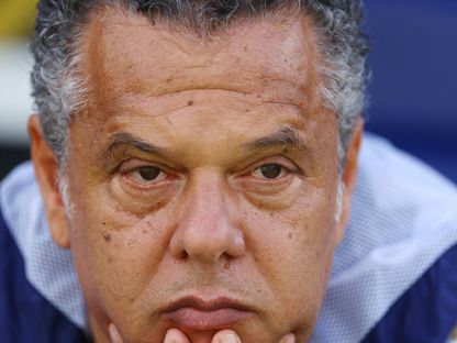 ماهر الكنزاري مدرب الترجي الرياضي التونسي خلال مباراة صنداونز الجنوب إفريقي بدوري أبطال إفريقيا - 1 أبريل 2025 - Reuters