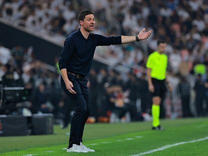 تشابي ألونسو مدرب ريال مدريد خلال مواجهة أتلتيكو مدريد في نصف نهائي كأس السوبر الإسباني - 8 يناير 2026 - Reuters
