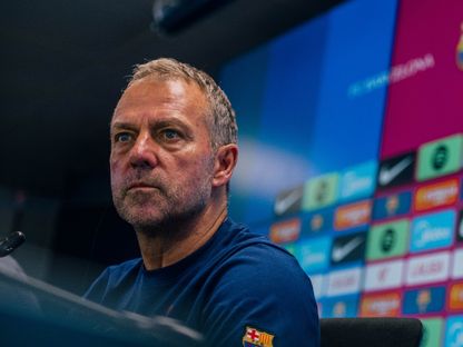 مدرب برشلونة هانزي فليك خلال مؤتمر صحافي - 5 سبتمبر 2026 - X/@FCBarcelona