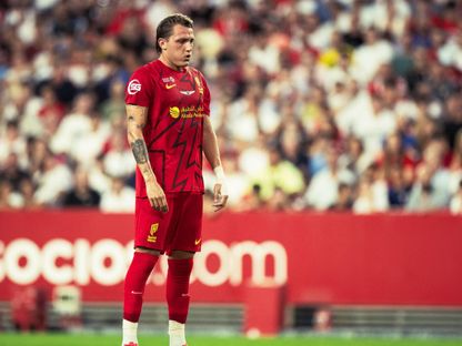 ماتيو ريتيغي أثناء تنفيذ ركلة الجزاء في مباراة القادسية وإشبيلية - 4 أغسطس 2025 - X/Alqadsiah