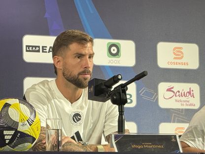 إينيغو مارتينيز لاعب النصر في المؤتمر الصحفي الخاص بمواجهة الأهلي في نهائي كأس السوبر السعودي - 22 أغسطس 2025 - X/@aawsat_spt