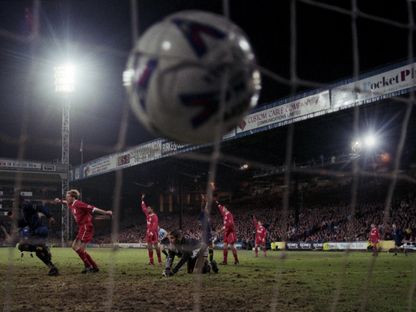الدوري الإنجليزي الممتاز "ويمبلدون" ضد "ليفربول" - REUTERS
