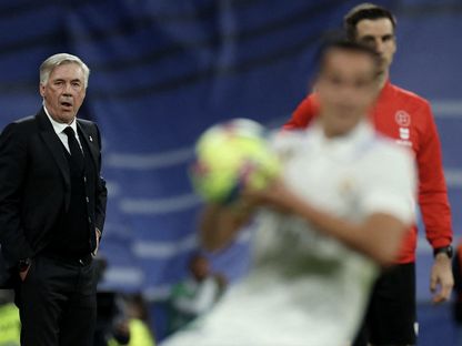 كارلو أنشيلوتي في مباراة ريال مدريد وفياريال 8-4-2023 - Reuters