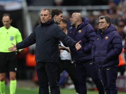 مدرب برشلونة هانزي فليك خلال مباراة نيوكاسل في ذهاب دور 16 لدوري أبطال أوروبا - 10 مارس 2026 - Reuters