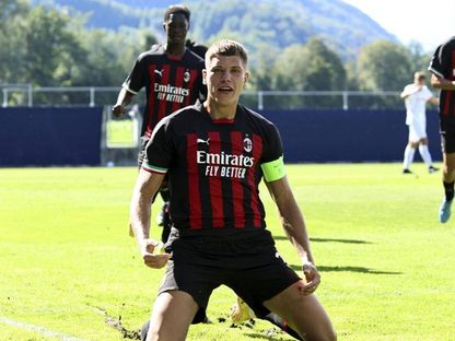 أندريه كوبيس مدافع فريق ميلان الإيطالي تحت 21 عاما - TWITTER/@Gazzetta_it