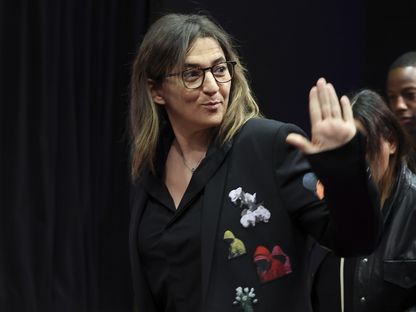 فايزة العماري خلال مؤتمر صحافي بعد تجديد عقد نجلها كيليان مبابي مع باريس سان جيرمان - 23 مايو 2022 - DPPI via AFP