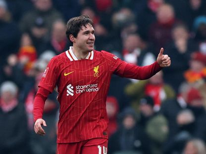 فيدريكو كييزا مهاجم ليفربول يحتفل بهدفه في مرمى أكرينغتون ستانلي في كأس الاتحاد الإنجليزي - 11 يناير 2025 - Reuters