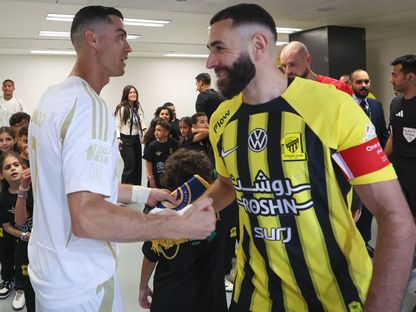 ترشيح رونالدو وبنزيما والدوسري لجائزة أفضل لاعب بالدوري السعودي