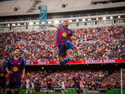 رافينيا بعد تسجيله هدفاً لبرشلونة في مرمى إشبيلية - 15 مارس 2026 - fcbarcelona.es