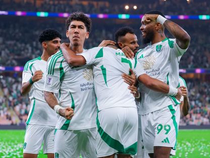 لاعبون من الأهلي يحتفلون بتسجيل هدف في مرمى بوريرام يونايتد التايلاندي في ربع نهائي دوري أبطال آسيا للنخبة - 26 أبريل 2025 - X/@ALAHLI_FC