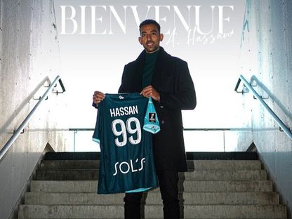 المهاجم المصري أحمد حسن كوكا عند تقديمه كلاعب جديد في صفوف لوهافر الفرنسي - 13 يناير 2025 - X/HAC_Foot