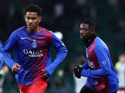 سيني مايولو وعثمان ديمبيلي في تدريبات باريس سان جيرمان قبل مواجهة سبورتنغ لشبونة بدوري أبطال أوروبا - 20 يناير 2026 - Reuters