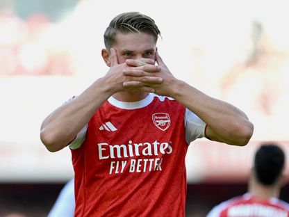 فيكتور غيوكيريس مهاجم أرسنال يحتفل بهدفه الأول مع الفريق الإنجليزي خلال مباراة ودية ضد أتلتيك بلباو - 9 أغسطس 2025 - facebook/Arsenal