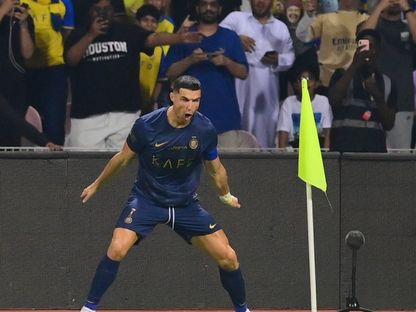 احتفال كريستيانو رونالدو نجم نادي النصر بتسجيل هدف في مرمى الوحدة بالدوري السعودي - 11 نوفمبر 2023 - X/@SPL