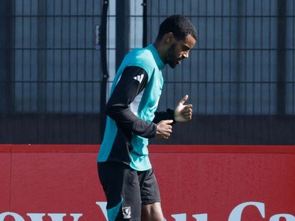 لاعب ليفربول ألكسندر إيزاك خلال التدريبات  - 17 مارس 2026 - Reuters