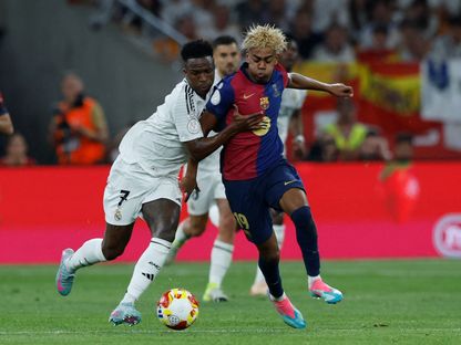 كومبيوتر أوبتا العملاق يتوقع بطل الليغا وسط صراع ناري