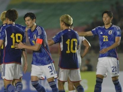 لاعبو اليابان يحتفلون بالفوز على ميانمار وضمان التأهل للدور الثالث المؤهل لكأس العالم 2026 - 6 يونيو 2024 - the-afc.com/