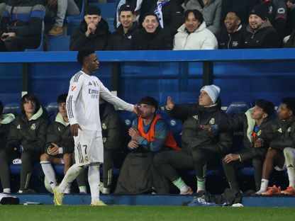 فينيسيوس جونيور نجم ريال مدريد خلال استبداله في لقاء ألافيس بالدوري الإسباني - 15 ديسمبر 2025 - Reuters