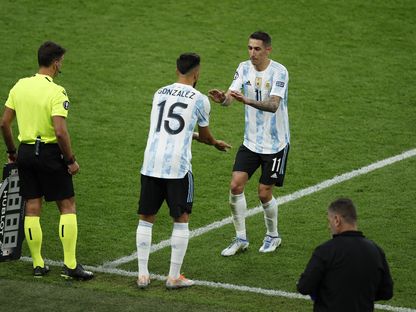 الأرجنتيني جونزاليس يدخل بديلا لزميله دي ماريا في مواجهة إيطاليا - يونيو 2022 - REUTERS