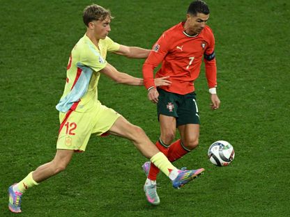 دين هويسين يتدخل بقوة على كريستيانو رونالدو ويتسبب في إصابته نهائي دوري الأمم الأوروبية 2025 - Reuters