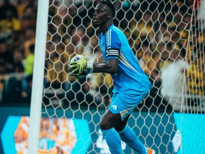 إدوارد ميندي من مباراة الأهلي والاتحاد في دوري روشن السعودي - 8 نوفمبر 2025 - X/ALAHLI_FC