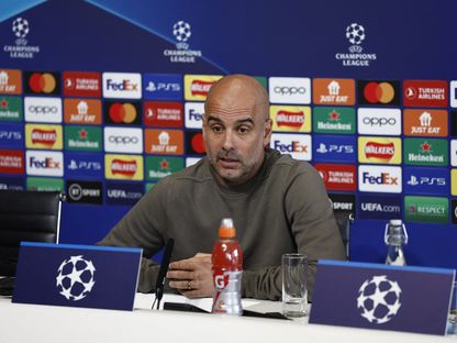 المدرب بيب غوارديولا خلال المؤتمر الصحفي الذي يسبق مواجهة ريال مدريد في نصف نهائي دوري أبطال أوروبا - 16 مايو 2023 - reuters